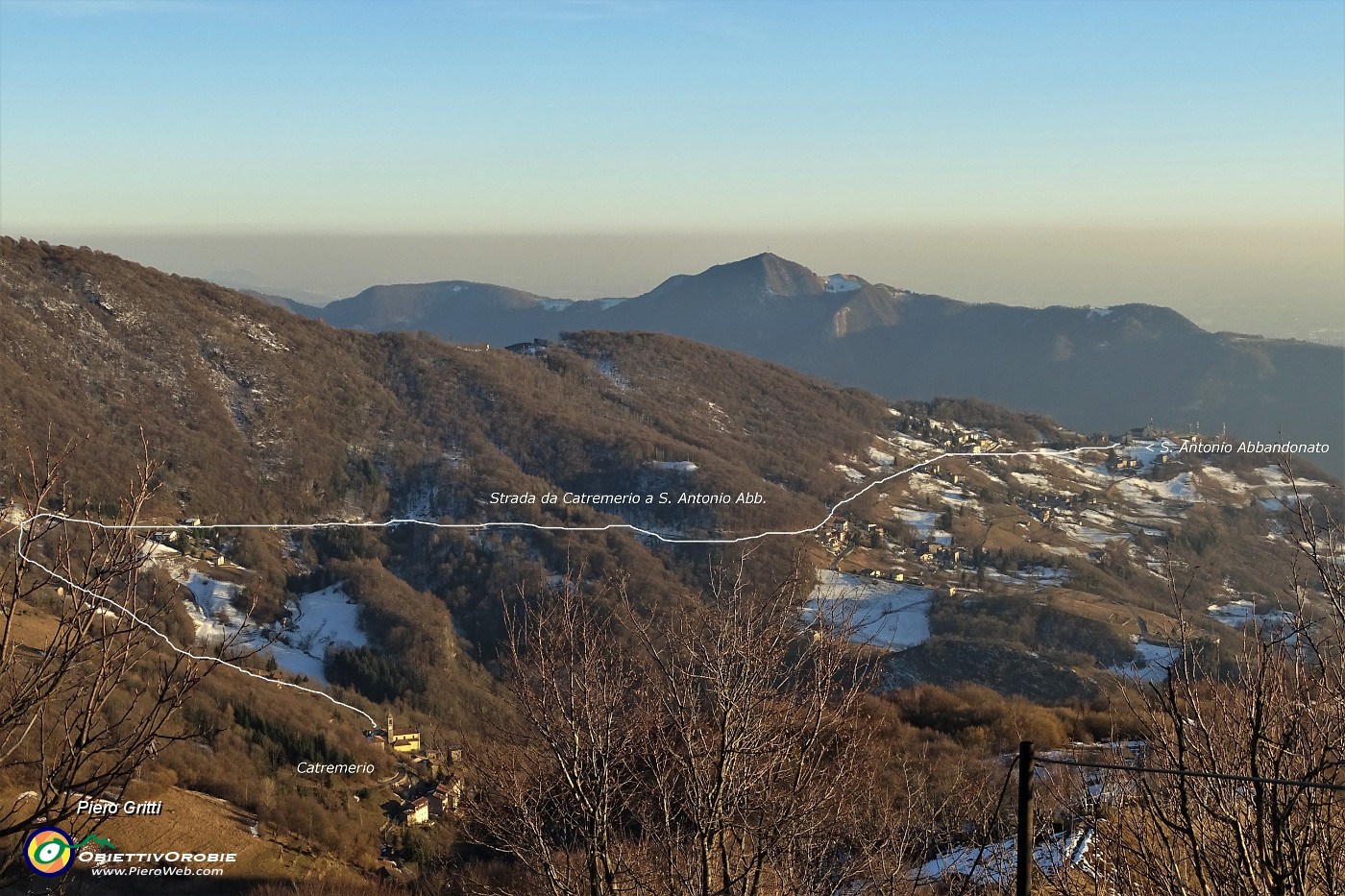 93 Dal Pizzo Cerro vista su Catremerio e verso S. Antonio Abb., dove ho la macchina.JPG -                                